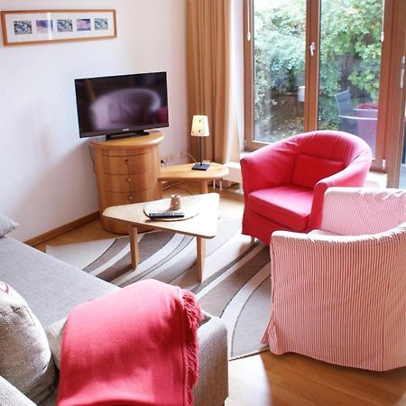 Korner 1 Mit Terrasse & Parkplatz - Abc27 By Abcwismar Appartement Buitenkant foto