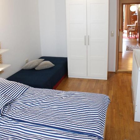 Korner 1 Mit Terrasse & Parkplatz - Abc27 By Abcwismar Appartement Buitenkant foto