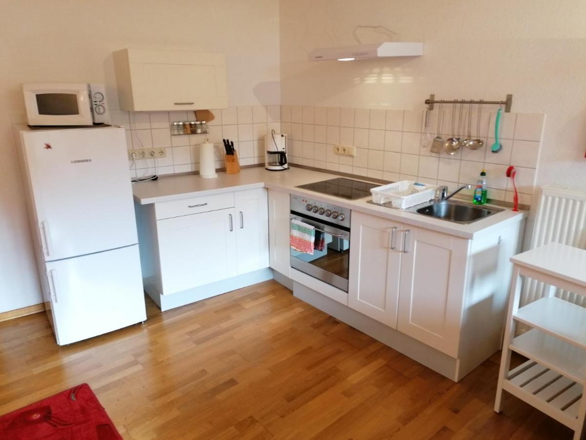 Korner 1 Mit Terrasse & Parkplatz - Abc27 By Abcwismar Appartement Buitenkant foto