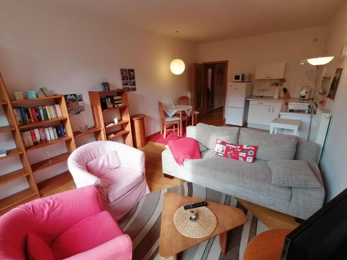 Korner 1 Mit Terrasse & Parkplatz - Abc27 By Abcwismar Appartement Buitenkant foto